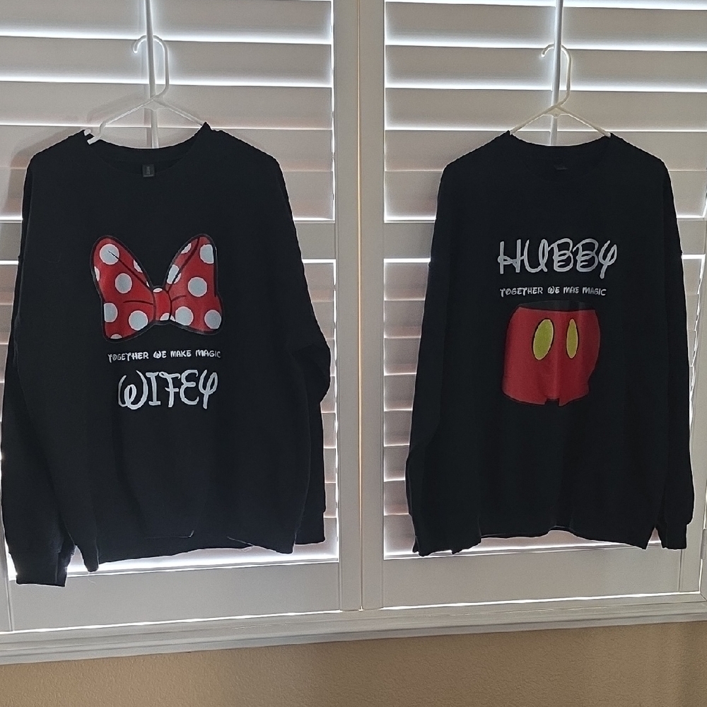DISNEY WIFEY/HUBBY Black Crewneck Sweaters with Red Polka Dot Bow and Red P